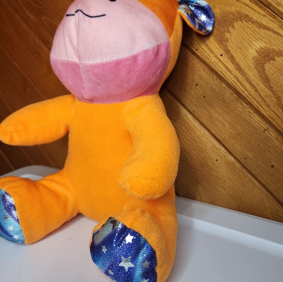 Bundle of 2 Little Monster's books and stuffed animal - Picture 7 of 9